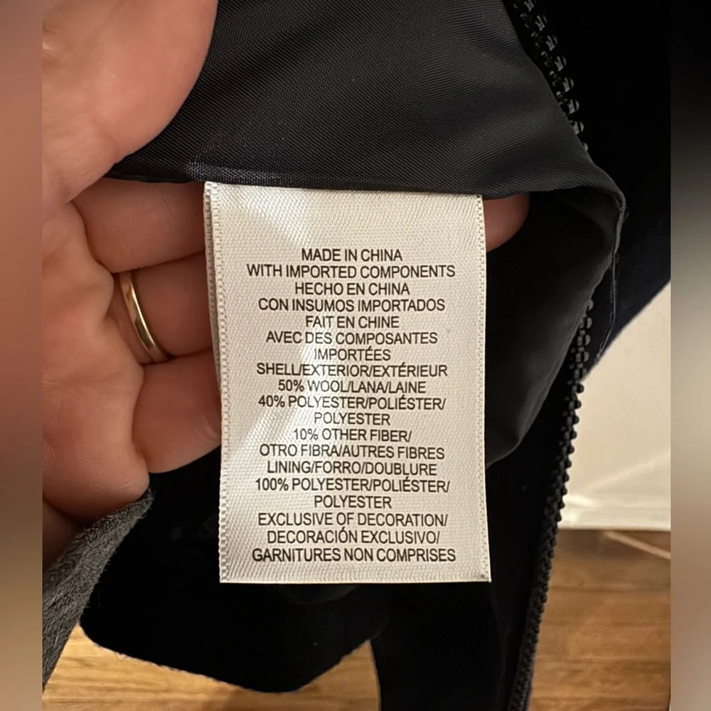 Liz Claiborne Black Peacoat with Toggle, Hood and Zipper - Picture 8 of 10